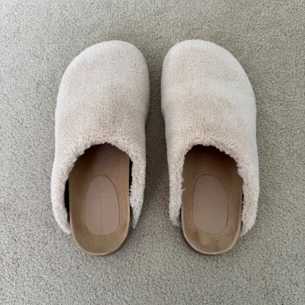 Princess Polly Slide On Flats - Picture 4 of 9